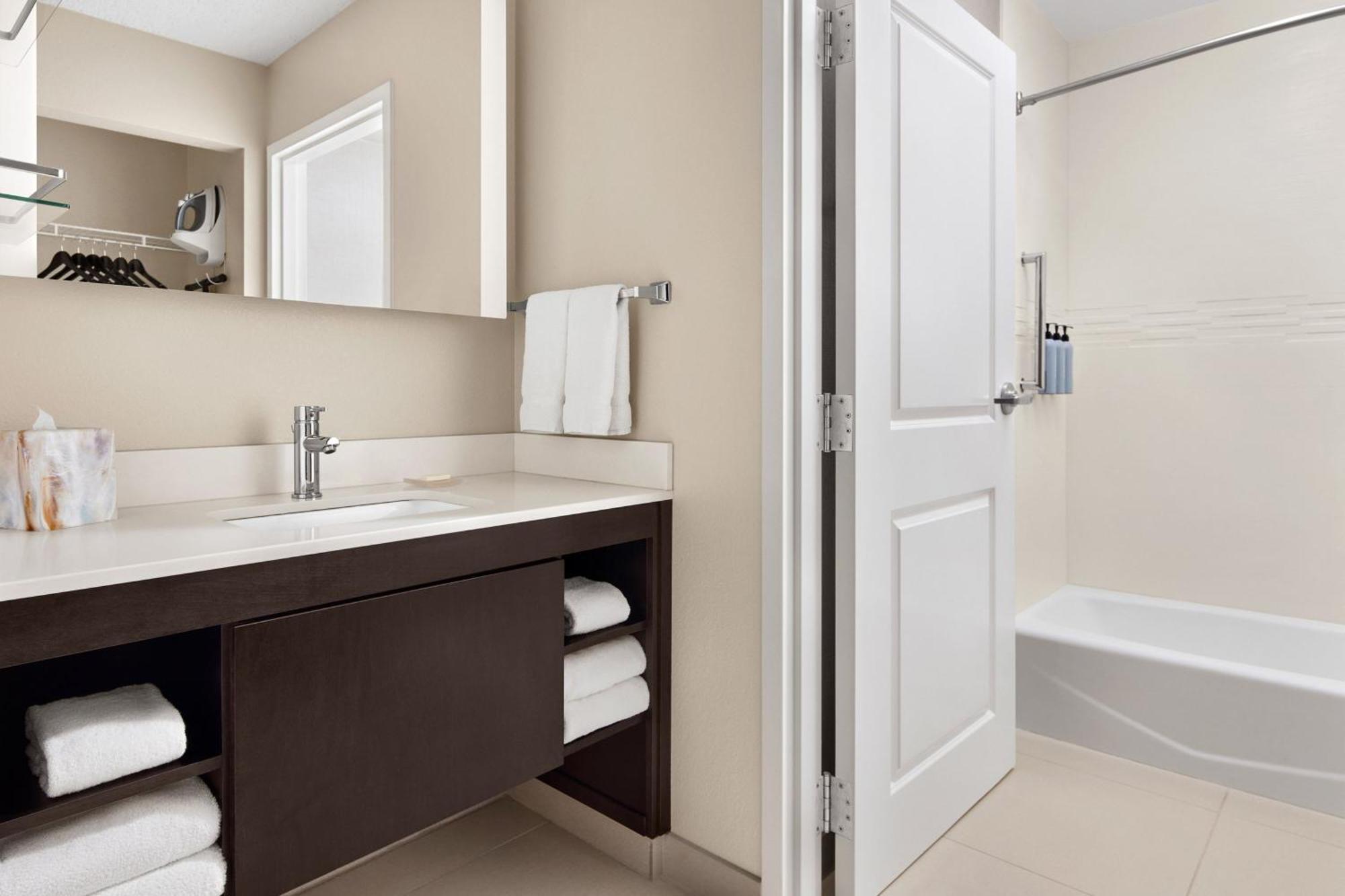 Residence Inn By Marriott Philadelphia Langhorne Εξωτερικό φωτογραφία