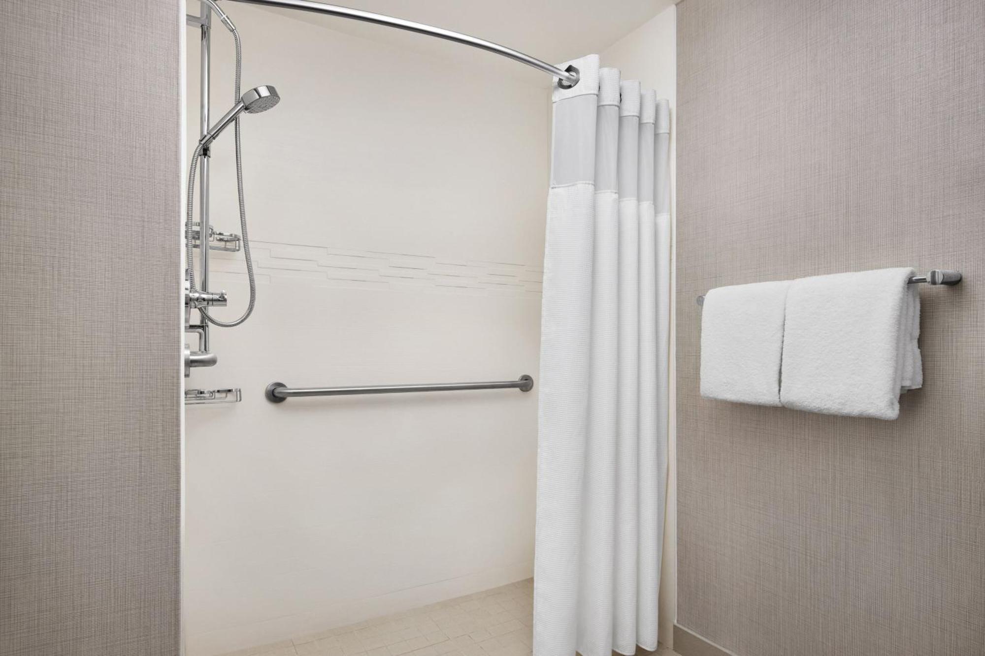 Residence Inn By Marriott Philadelphia Langhorne Εξωτερικό φωτογραφία